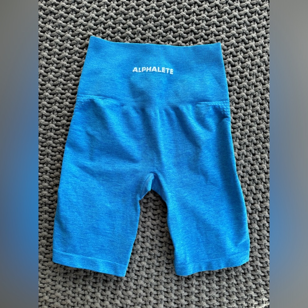Alphalete Women Activewear Shorts Small Spacific Blue  Biker  7.5" Inseam